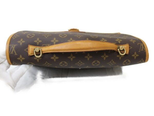 imgrc0076195781 Louis Vuitton Beverly Business Bag Monogram Canvas Brown