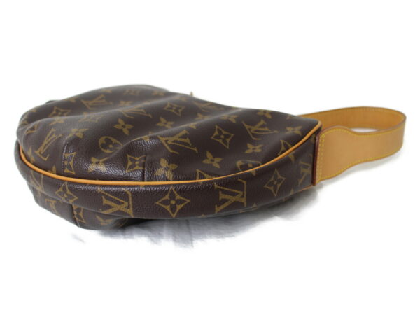 imgrc0076202052 Louis Vuitton Croissant MM Handbag Monogram Brown