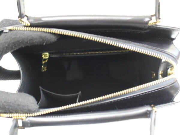 imgrc0076270833 Louis Vuitton Figaro MM Epi Handbag Noir