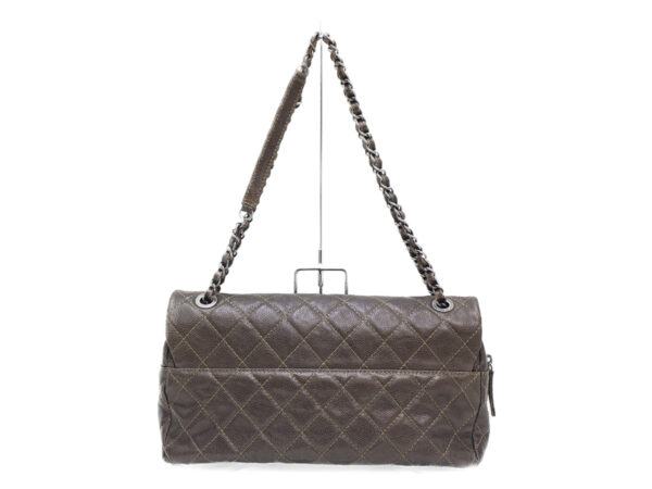 imgrc0076302844 Chanel Matelasse Chain Shoulder Bag Metallic Brown