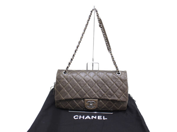 imgrc0076302852 Chanel Matelasse Chain Shoulder Bag Metallic Brown