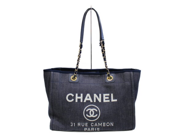 imgrc0076305081 Chanel Deauville Denim Chain Tote Bag Blue