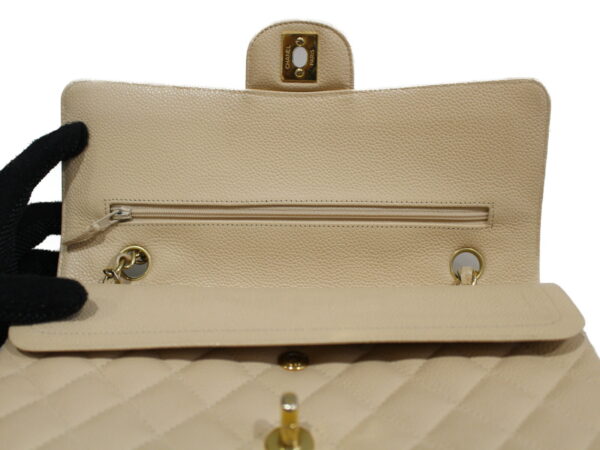 imgrc0076305151 Chanel W Flap Chain Shoulder Bag Caviar Skin Beige