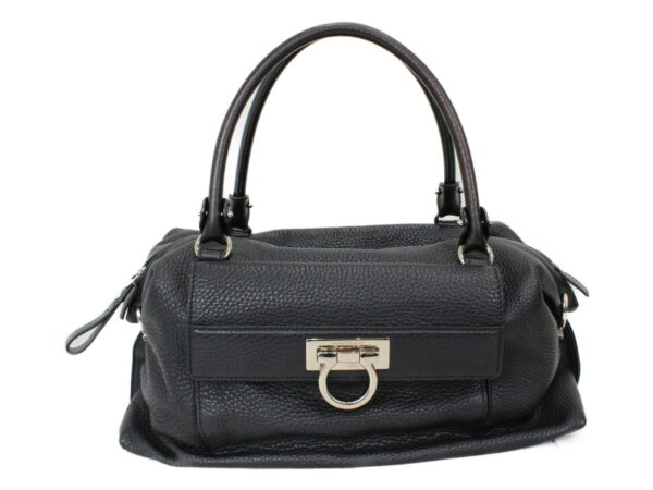 imgrc0076307716 Salvatore Ferragamo Gancini Handbag Leather Black