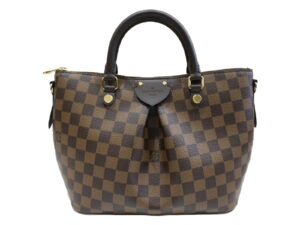 imgrc0076308908 Louis Vuitton Pochette Accessoire Shoulder Bag Damier Azur