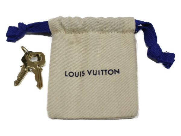 imgrc0076363626 Louis Vuitton Rivoli MM Monogram Shoulder Bag