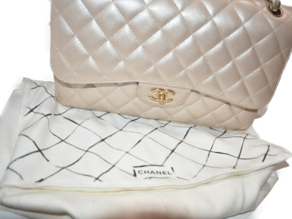 imgrc0076364733 Chanel Classic Grained Calfskin Handbag Champagne Pink