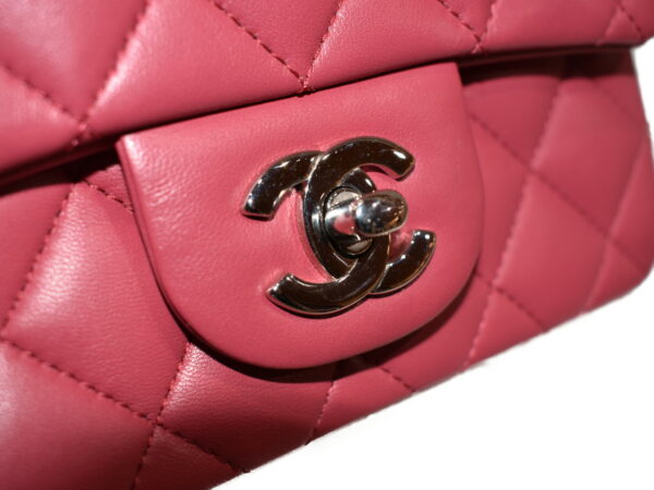 imgrc0076364741 Chanel Mini Flap Lambskin Shoulder Bag Pink