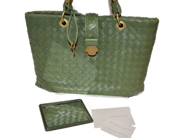 imgrc0076379110 Bottega Veneta Handbag Leather Green