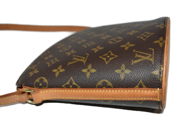 imgrc0076427646 Louis Vuitton Drouot Shoulder Bag Monogram Brown