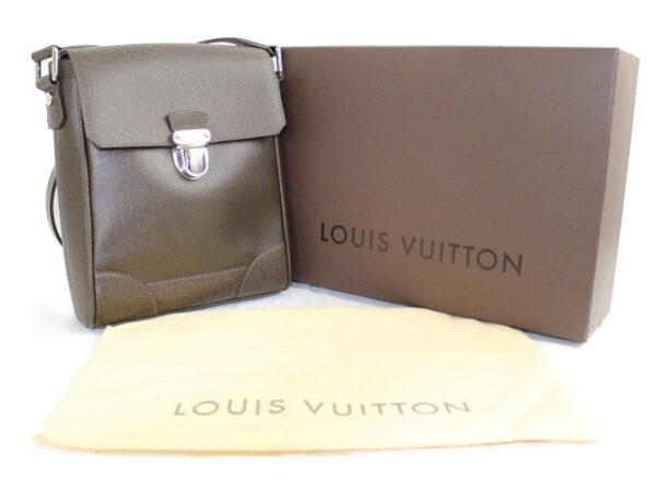 imgrc0076657853 Louis Vuitton Luca Taiga Grizzly Shoulder Bag