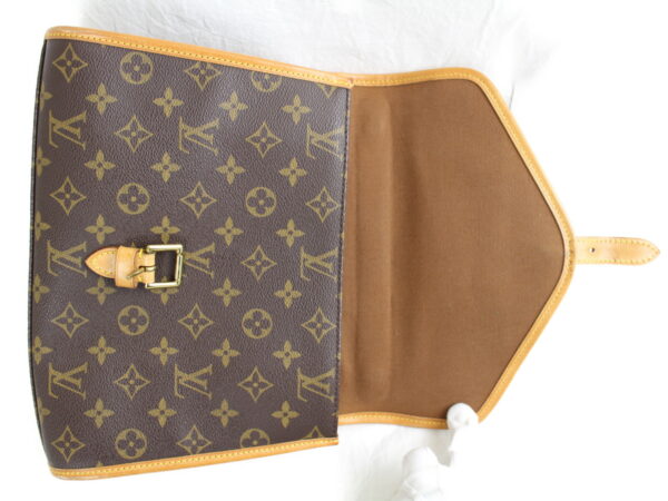 imgrc0076664343 Louis Vuitton Bel Air 2Way Bag Monogram Canvas Brown