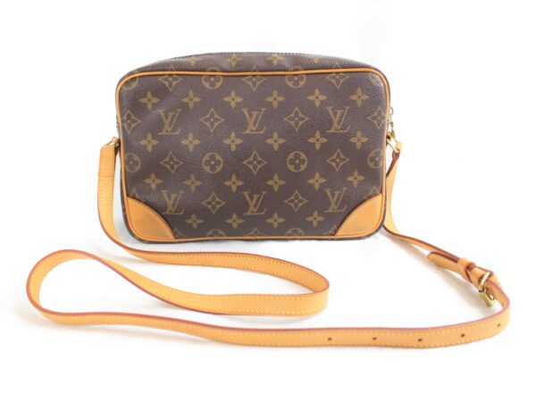 imgrc0076664350 Louis Vuitton Trocadero Shoulder Bag Monogram Canvas Brown