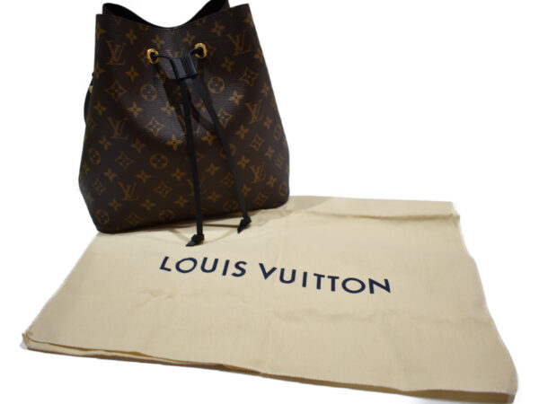 imgrc0076668272 Louis Vuitton Neo Noe Drawstring Bag Monogram Black