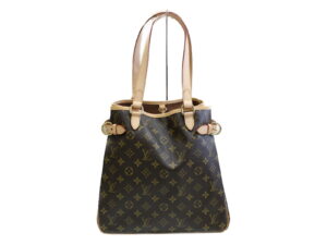 imgrc0076679945 Louis Vuitton Monogram Saumur 43 Shoulder Bag Brown