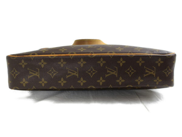 imgrc0076683697 Louis Vuitton Porte de Cumain Pegas Monogram Business Bag