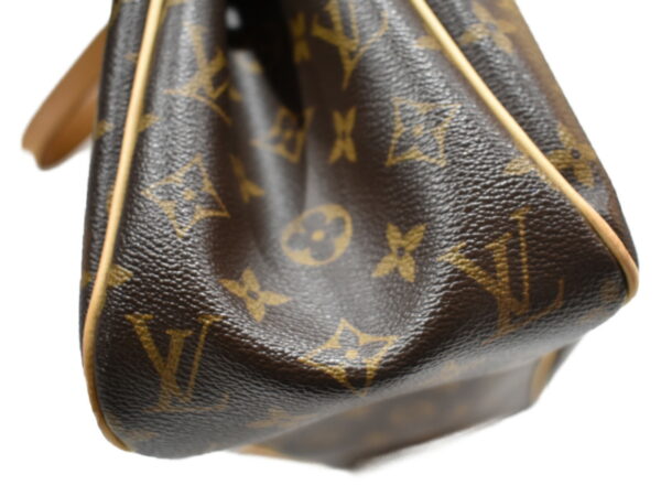 imgrc0076712461 Louis Vuitton Batignolles Horizontal Handbag Monogram Brown