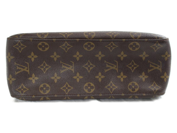 imgrc0076724738 Louis Vuitton Looping GM Monogram Shoulder Bag