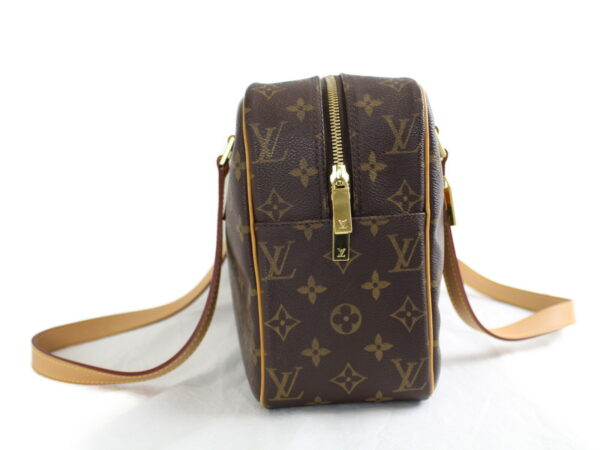 imgrc0076724939 Louis Vuitton Cite Gm Handbag Monogram Canvas Brown