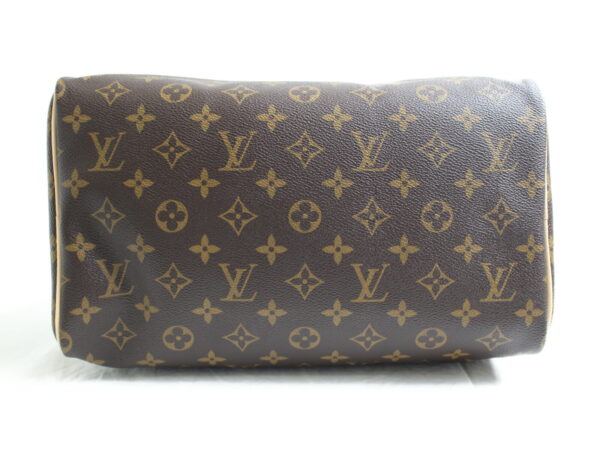 imgrc0076781640 Louis Vuitton Speedy 30 Handbag Monogram Canvas Brown