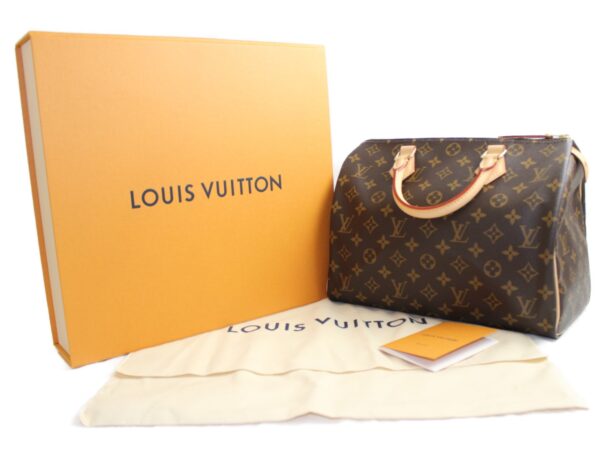 imgrc0076781644 Louis Vuitton Speedy 30 Handbag Monogram Canvas Brown