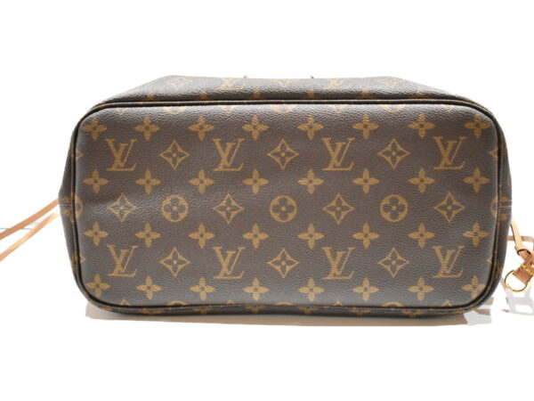 imgrc0076801052 Louis Vuitton Neverfull MM Tote Bag Monogram Brown Sleeves