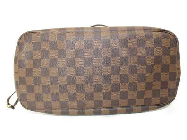 imgrc0076802706 Louis Vuitton Neverfull Mm Tote Bag Damier Canvas Brown