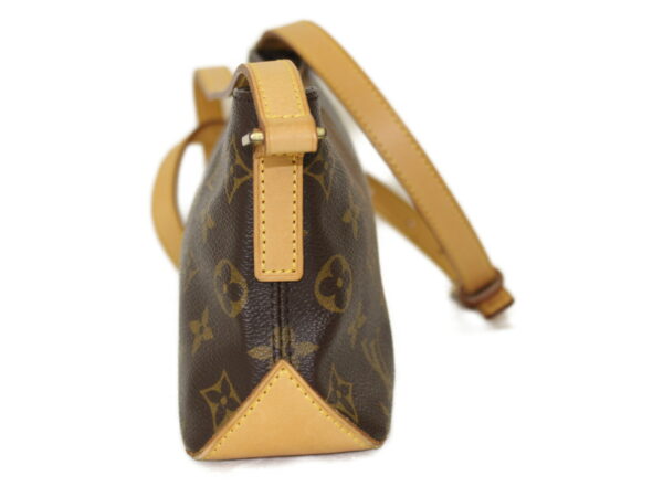 imgrc0076814243 Louis Vuitton Trotor Monogram Shoulder Bag