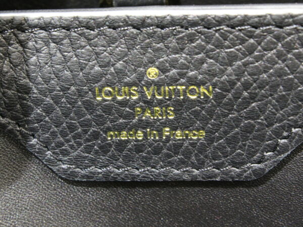 imgrc0076816196 Louis Vuitton Capucines Pm 2Way Bag Leather Noir