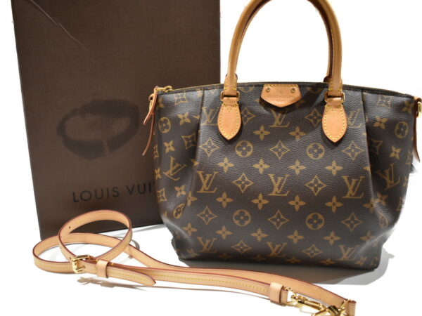 imgrc0076836139 Louis Vuitton Turenne PM Handbag Monogram Brown