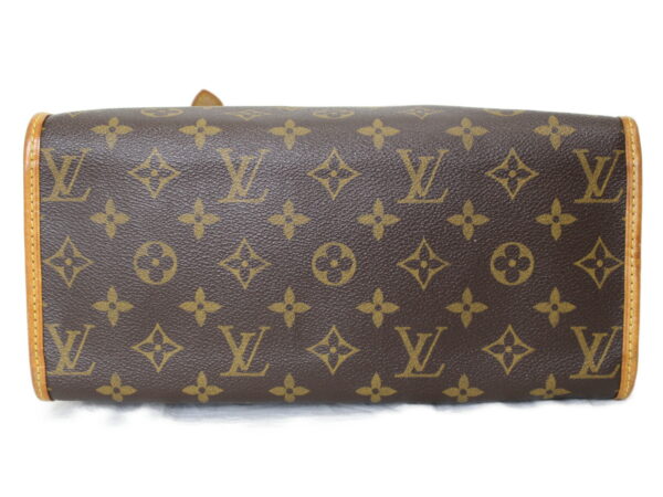 imgrc0076872828 Louis Vuitton Popincourt Au Monogram Handbag Brown