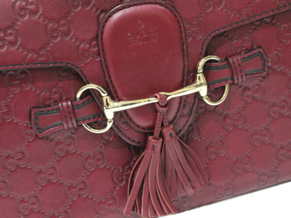 imgrc0076937531 Gucci Emily Chain Shoulder Bag Leather Red