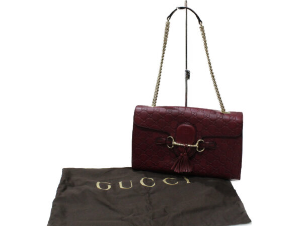 imgrc0076937540 Gucci Emily Chain Shoulder Bag Leather Red