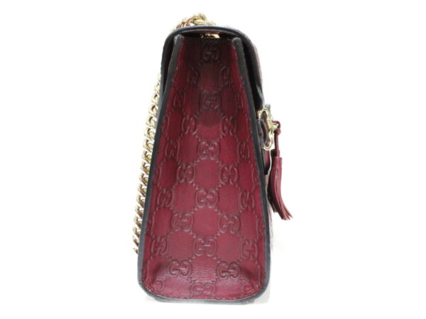 imgrc0076937543 Gucci Emily Chain Shoulder Bag Leather Red