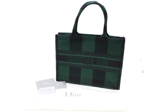 imgrc0076942034 Christian Dior Book Tote Green Black Canvas