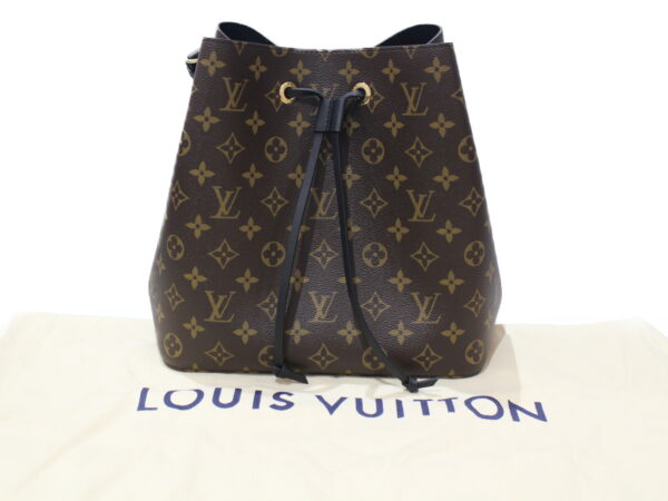 imgrc0076999614 Louis Vuitton Neo Noe Monogram Shoulder Bag Noir