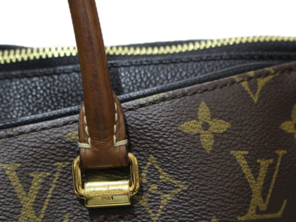 imgrc0076999635 Louis Vuitton Pallas Monogram Shoulder Bag Noir