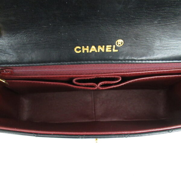 imgrc0077086296 Chanel Matelasse Single Chain Shoulder Bag