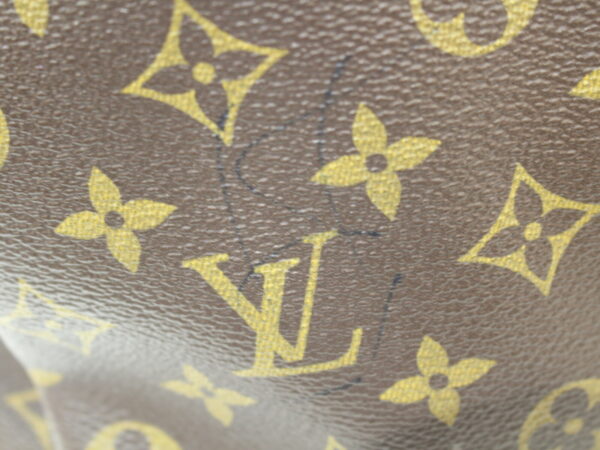 imgrc0077091497 Louis Vuitton Pallas Monogram Shoulder Bag Noir