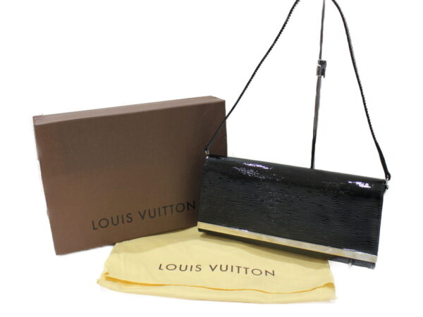 imgrc0077155971 Louis Vuitton Sevignier Shoulder Bag Enamel Epi Noir