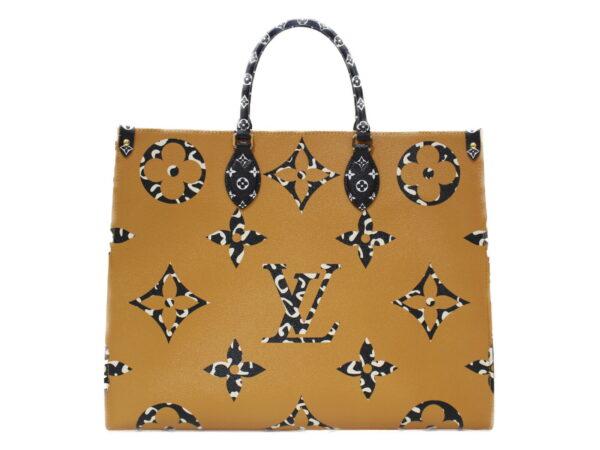 imgrc0077267468 Louis Vuitton On the Go GM Monogram Jungle Tote Bag