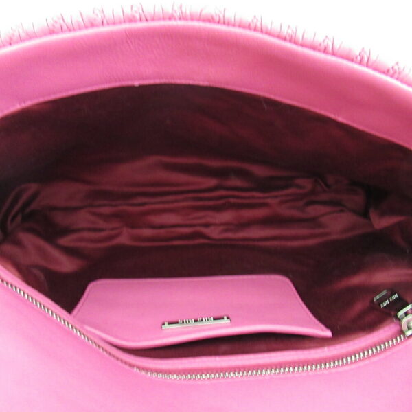 imgrc0077271420 Miu Miu Matelasse Shoulder Bag Pink