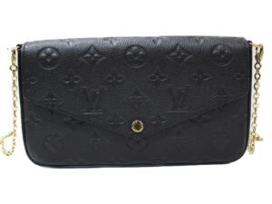 imgrc0077272738 Chanel long wallet Caviar Skin Black