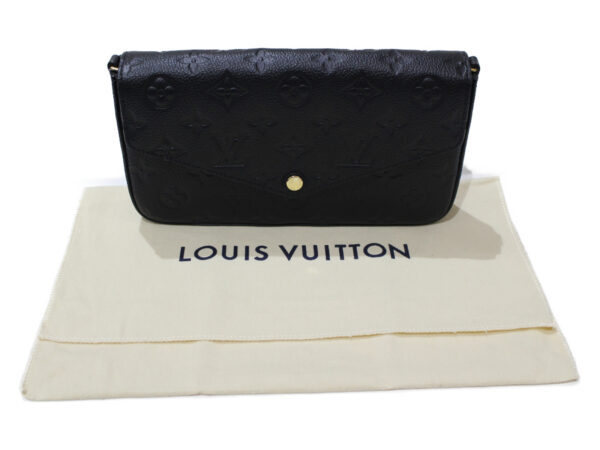 imgrc0077272749 Louis Vuitton Pochette Felicie Chain Shoulder Bag Empreinte Noir