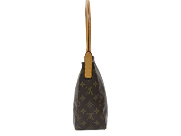 imgrc0077297551 Louis Vuitton Looping MM Monogram Shoulder Bag