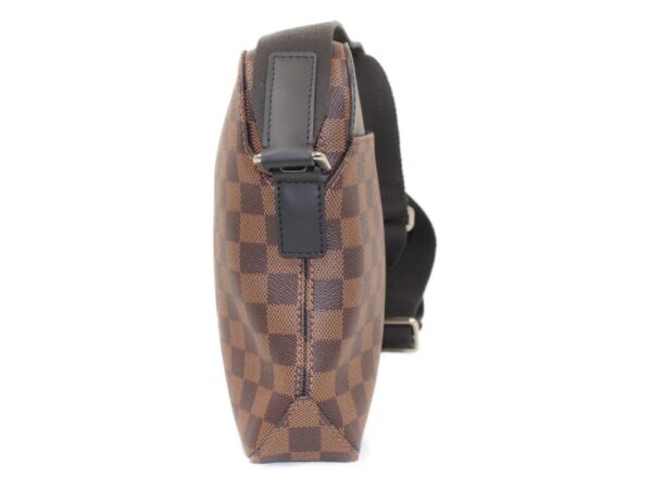 imgrc0077335756 Louis Vuitton Jake Messenger PM Damier Brown Shoulder Bag