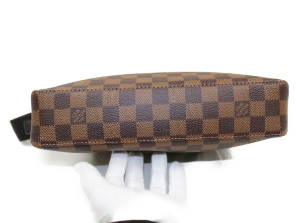 imgrc0077335757 Louis Vuitton Jake Messenger PM Damier Brown Shoulder Bag