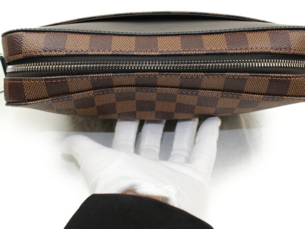 imgrc0077335759 Louis Vuitton Jake Messenger PM Damier Brown Shoulder Bag