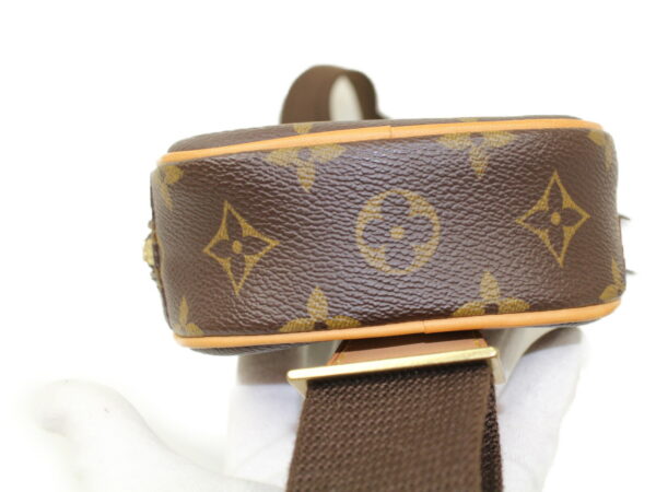 imgrc0077336026 Louis Vuitton Pochette Ganju Monogram Body Bag