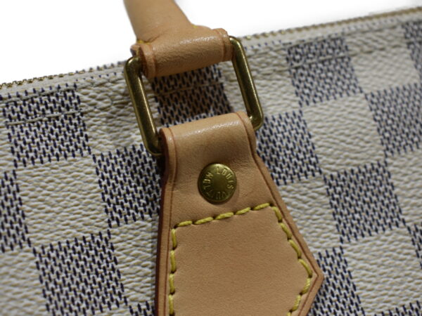 imgrc0077337198 Louis Vuitton Speedy 25 Damier Azur Handbag White